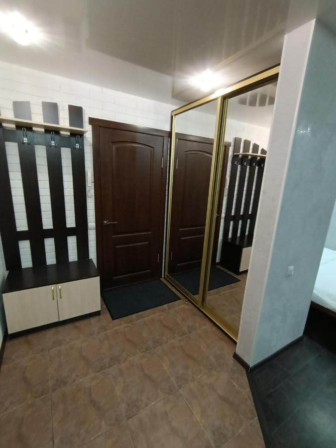 Уютная и просторная квартира в 50 метрах от городского парка Петропавловськ Екстер'єр фото